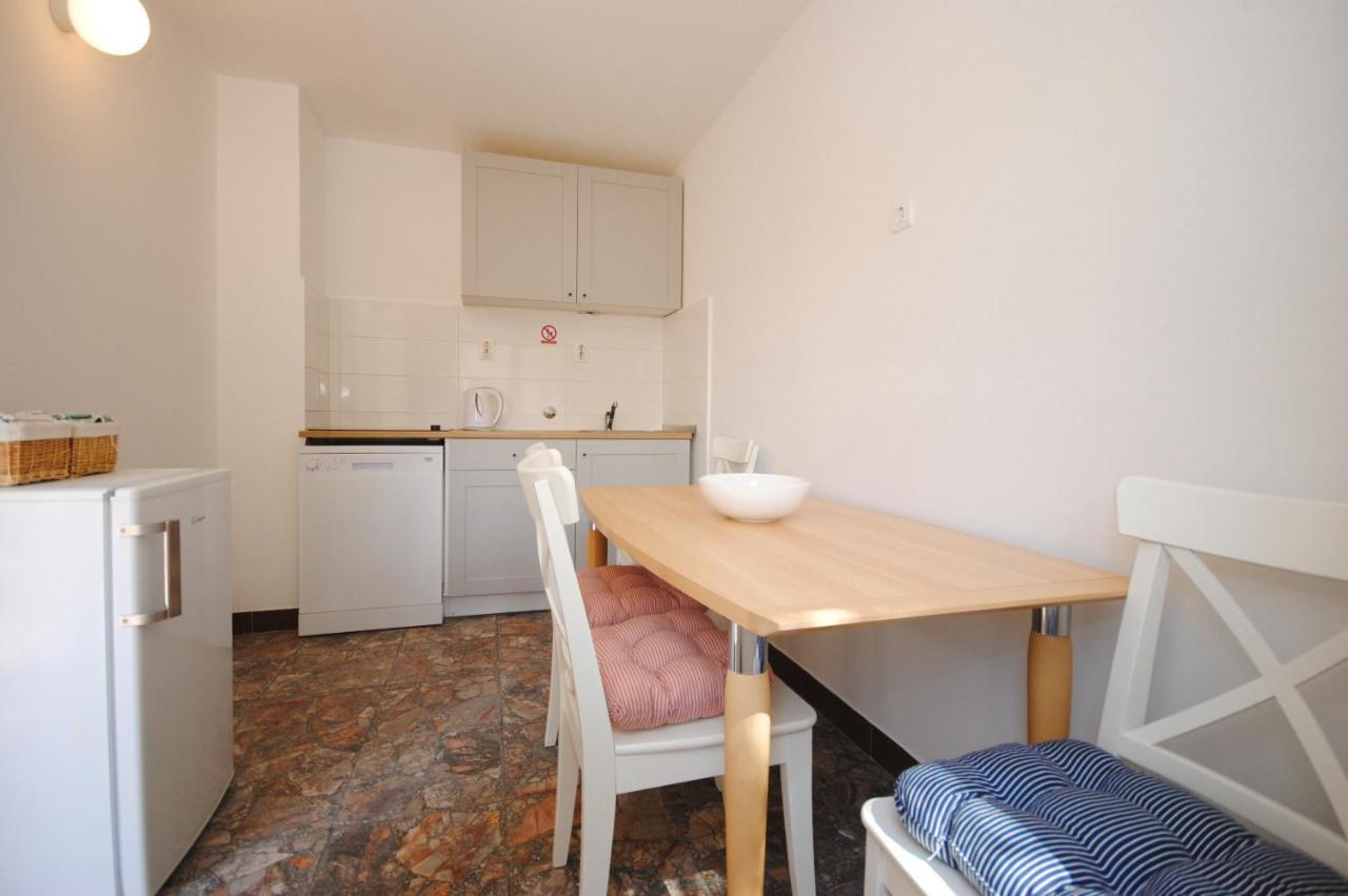 Rooms Dilk Βις Εξωτερικό φωτογραφία