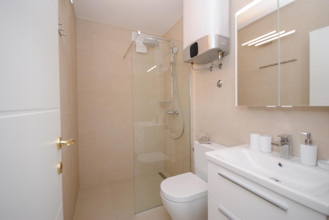 Rooms Dilk Βις Εξωτερικό φωτογραφία