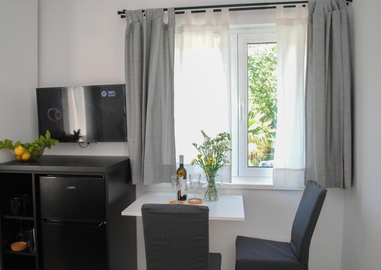 Rooms Dilk Βις Εξωτερικό φωτογραφία